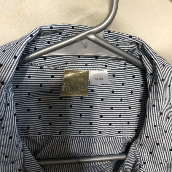 Maternity button down - Picture 2 of 3
